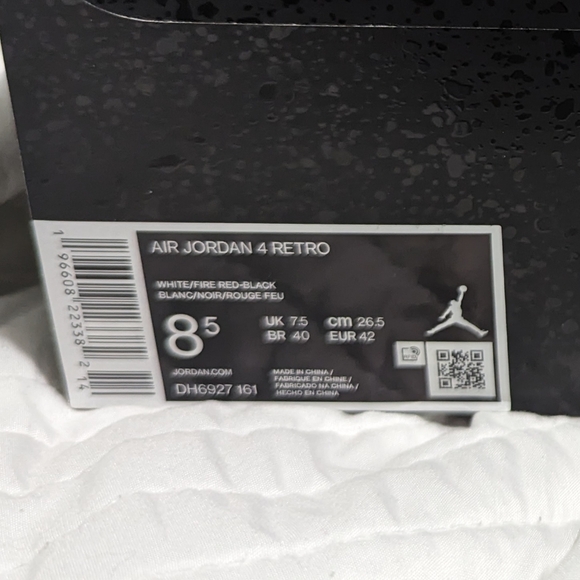 Air Jordan 4 Retro - Picture 14 of 15